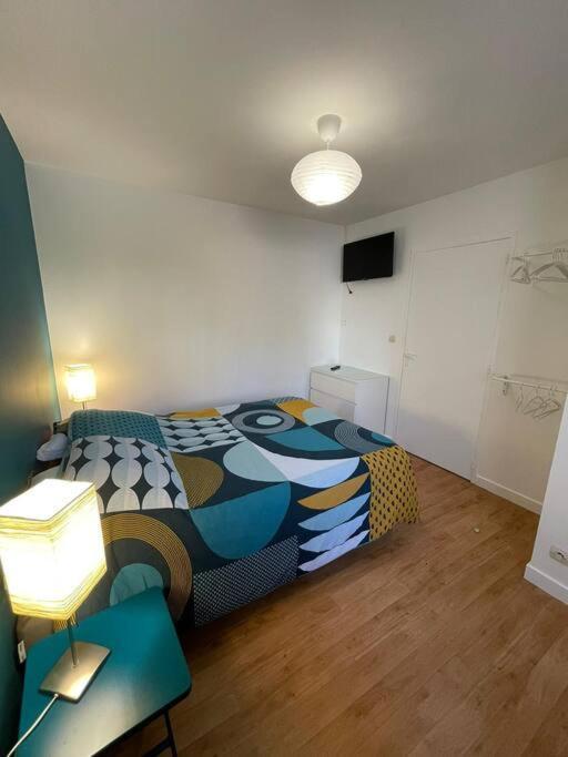 Maisonette Parking Prive Gratuit Doué-la-Fontaine Exteriör bild