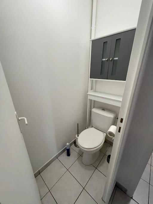 Maisonette Parking Prive Gratuit Doué-la-Fontaine Exteriör bild